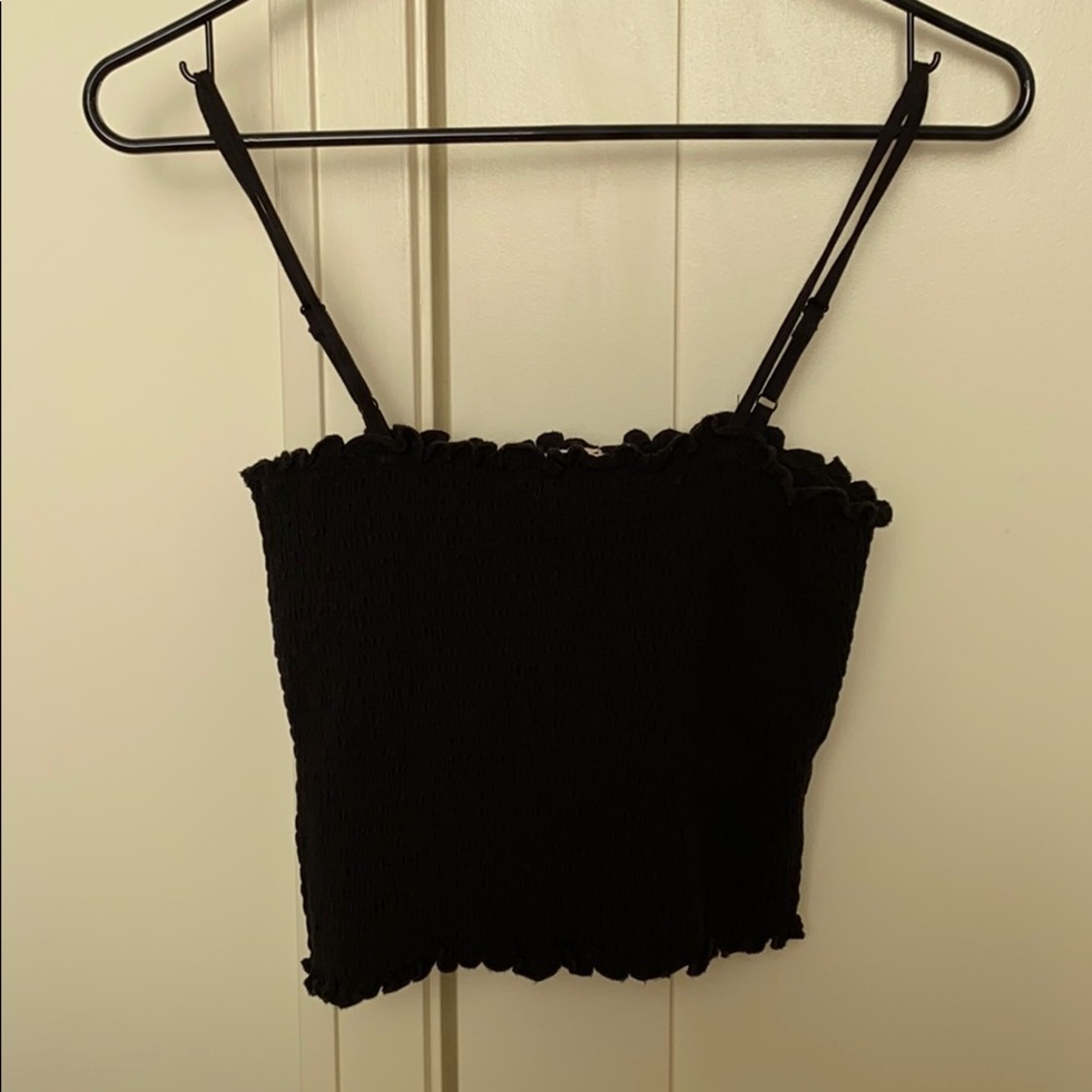 Brandy Melville Black Ruched Lettuce Hem Tank